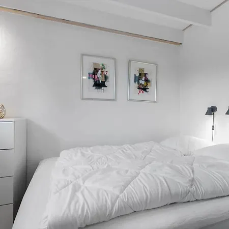 84235-ebeltoft-oreflak-63-a